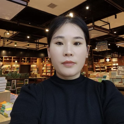 付 丽（读书郎）